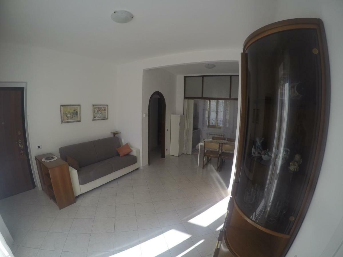 Casa Mire Apartment San Terenzo Bagian luar foto